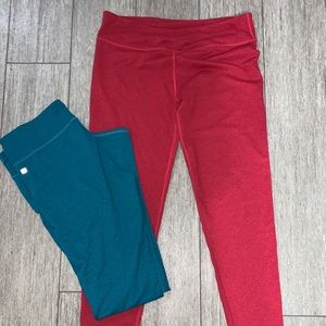 Size large Fabletics leggings